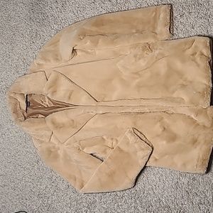 Camel fuzzy jacket